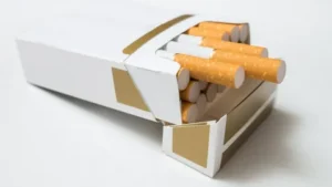 how many cigarettes are in a carton