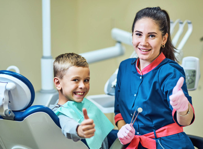 Simple Strategies for Keeping Your Smile Healthy: Dental Care Tips for All Ages
